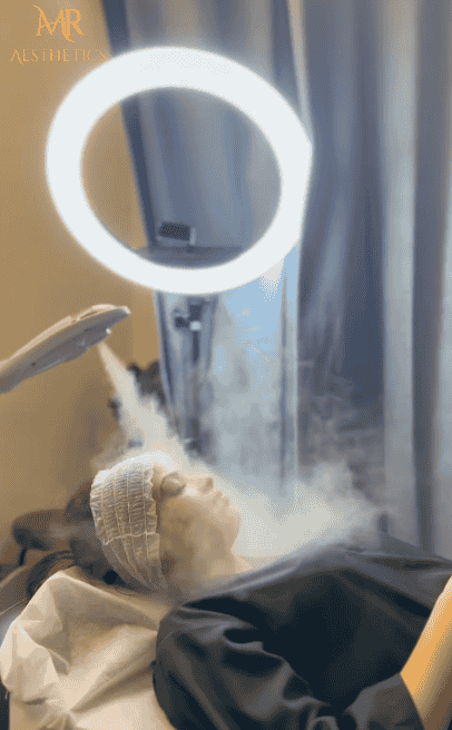 HydraFacial Treatment at MR Aesthetic Skin Care Aesthetic clinic in Gulberg Lahore